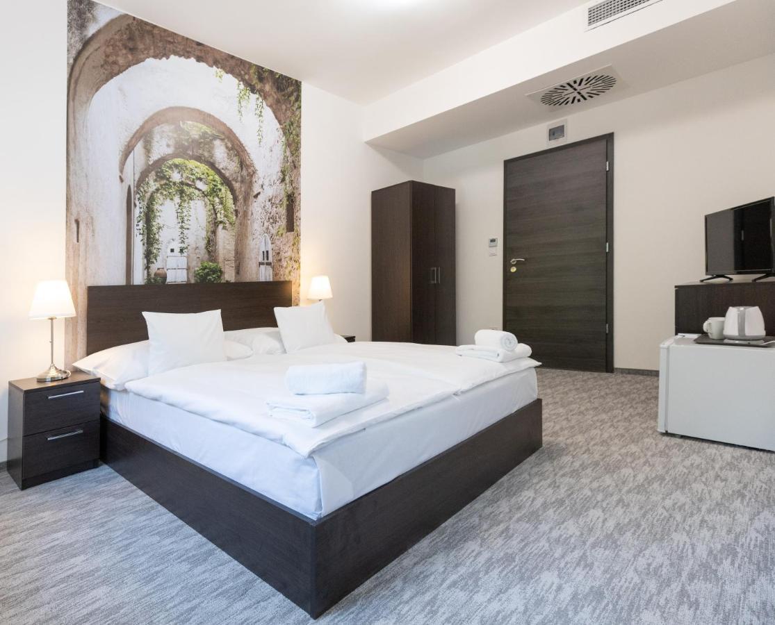 Hajdúszoboszló Panzio 81 B&B 외부 사진